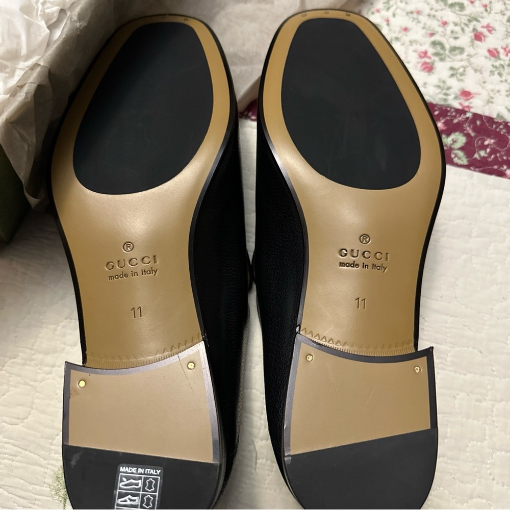 Gucci shoes new Foldable back for slip-on ease. - Picture 5 of 6